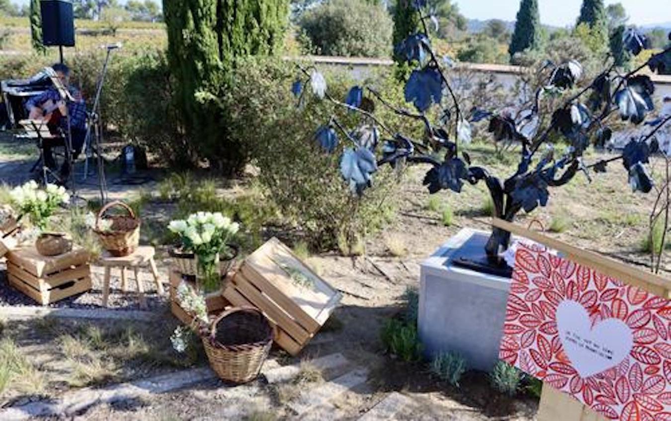 Sant Sadurní de Noya inaugura en su cementerio un espacio del recuerdo y duelo a los no nacidos