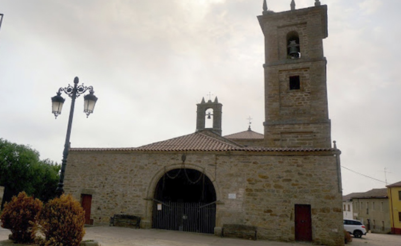 Próxima restauración del túmulo funerario del santuario de Rionegro del Puente