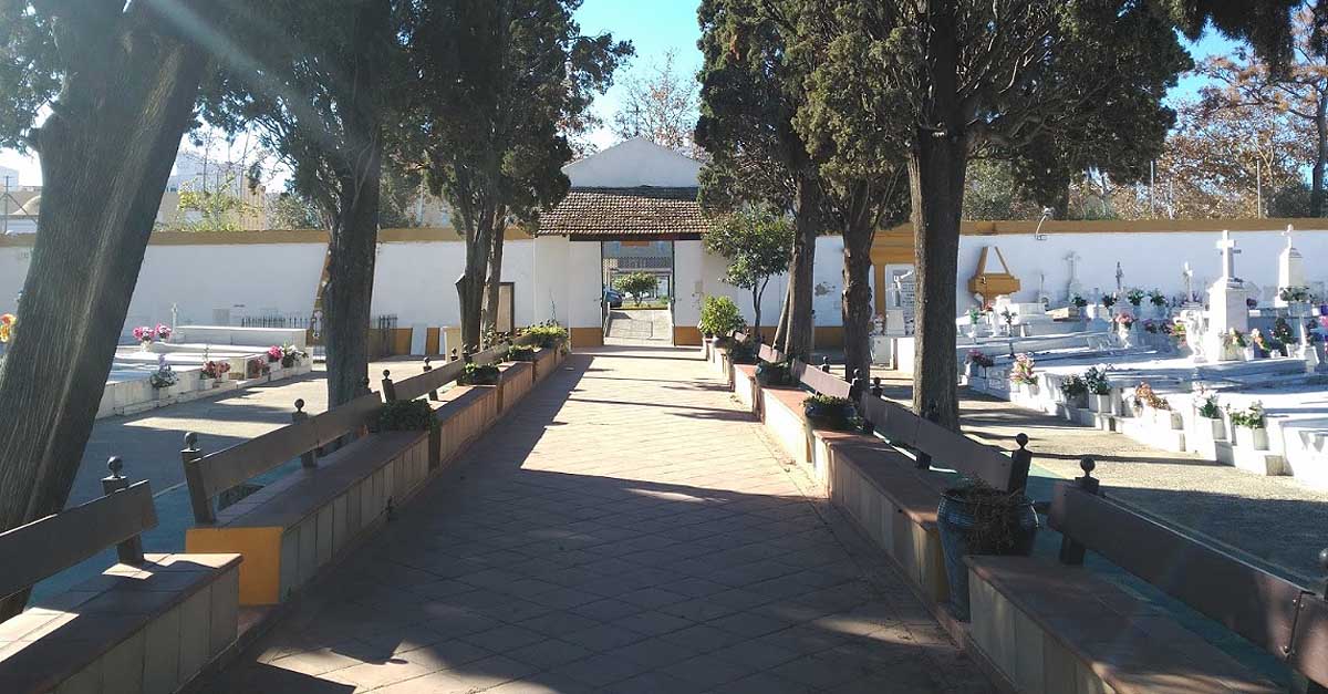 El Puerto de Santa María contrata a un albañil para el mantenimiento del cementerio municipal