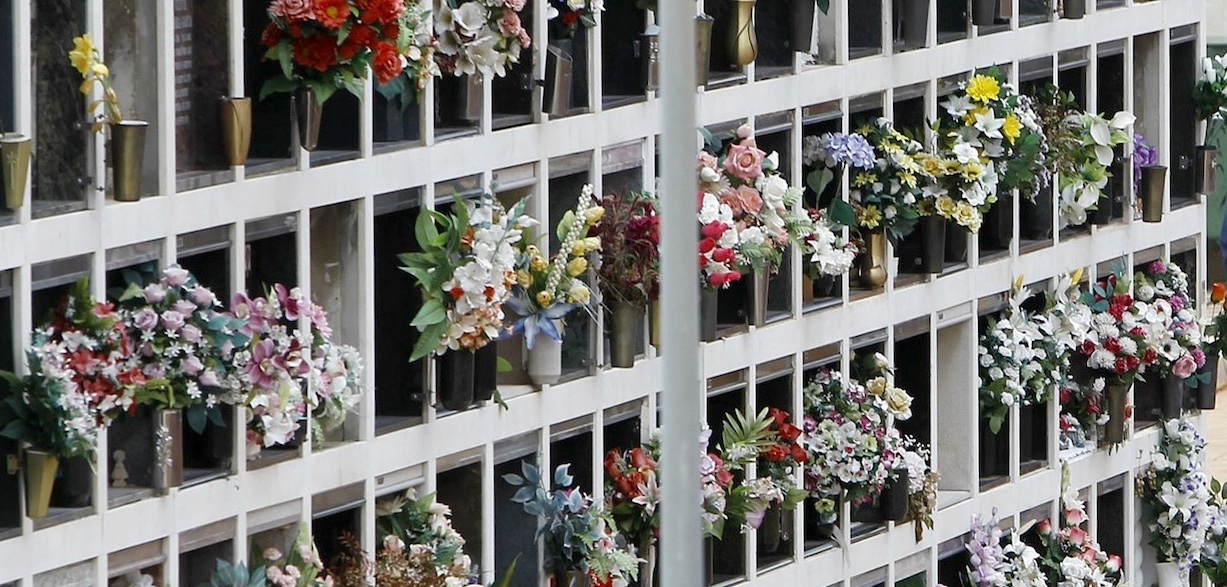 Castellón adecuará los viales de los cuadros San Antonio y Santa María del cementerio municipal San José