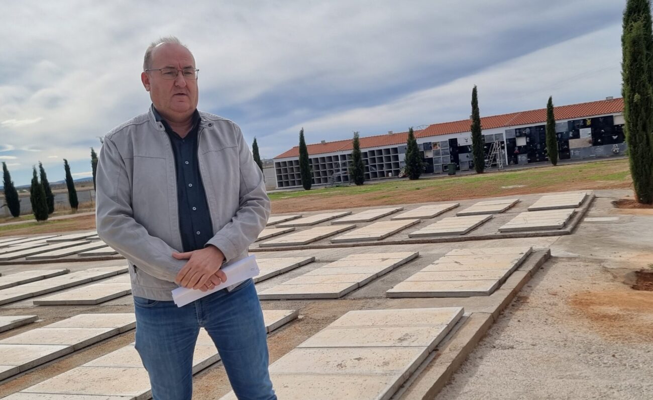 Valdepeñas destina 250.000 euros en trabajos de mejora y construcción de nichos en su cementerio