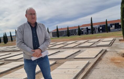 Valdepeñas destina 250.000 euros en trabajos de mejora y construcción de nichos en su cementerio