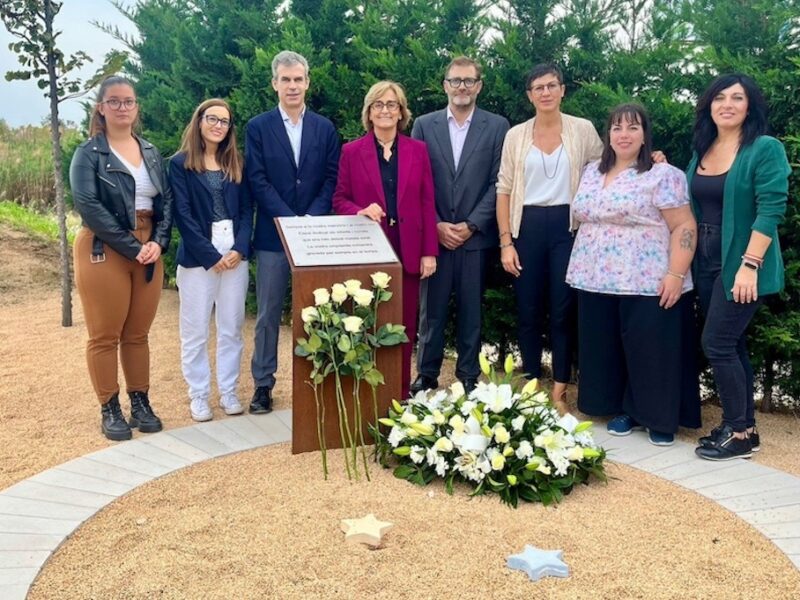 El Tanatorio del Litoral homenajea a las familias en duelo por la muerte gestacional, perinatal y neonatal